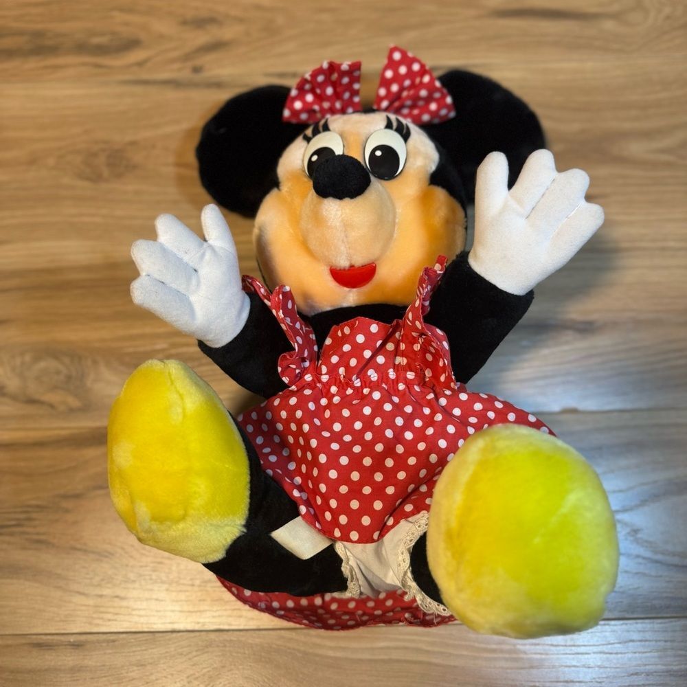 VTG Walt Disney Minnie Mouse Stuffed Animal Plush Mickey Mouse Nostalgia Retro